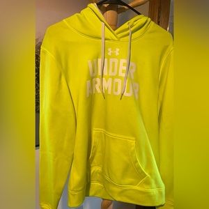 Men’s UA hoodie